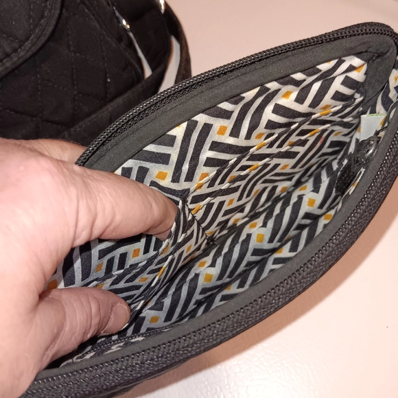 Vera Bradley Crossbody Purse and Wristlet  EUC - Picture 7 of 15